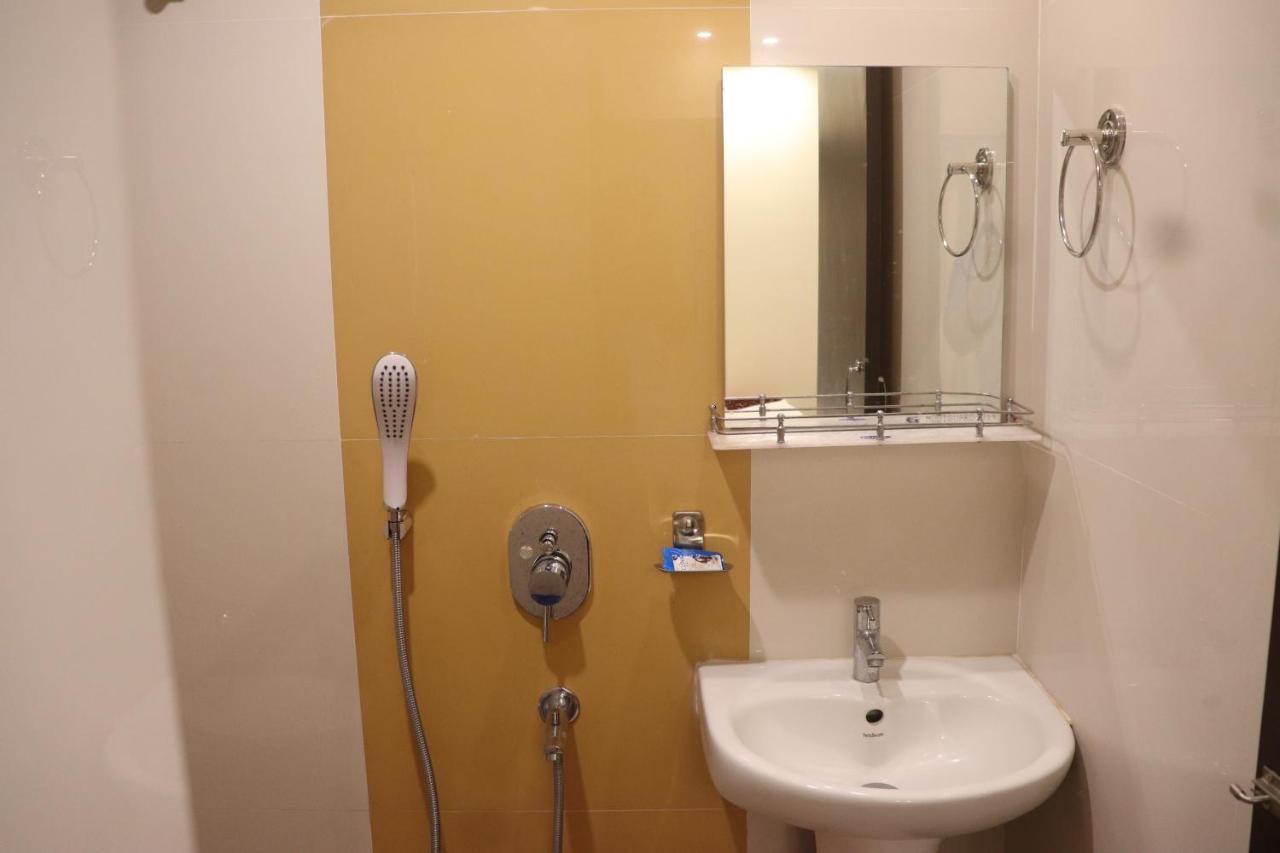 Hotel Royal View New Digha Дігха Екстер'єр фото